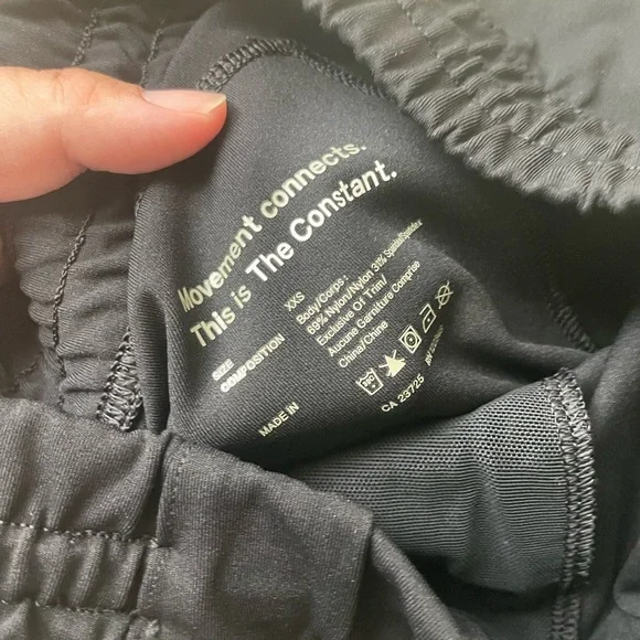 Aritzia The Constant Helena Pant - Picture 5 of 7